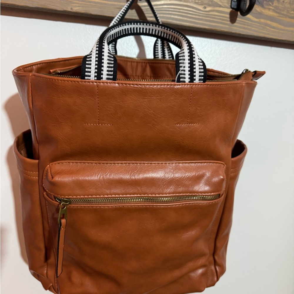 Universal Thread Backpack computer bag EUC - image 1